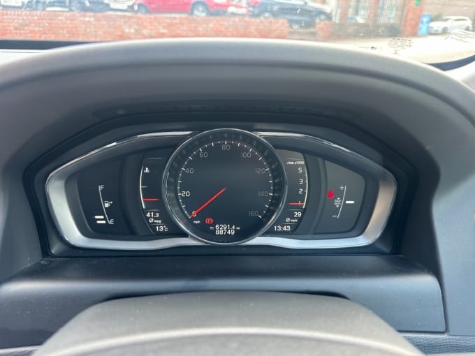 2025 Volvo Xc60