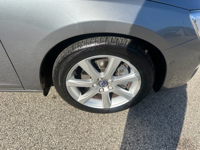 2025 Volvo V60
