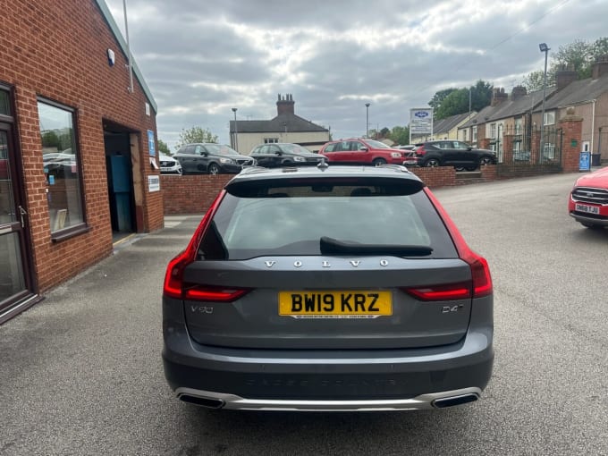 2025 Volvo V90 Cross Country