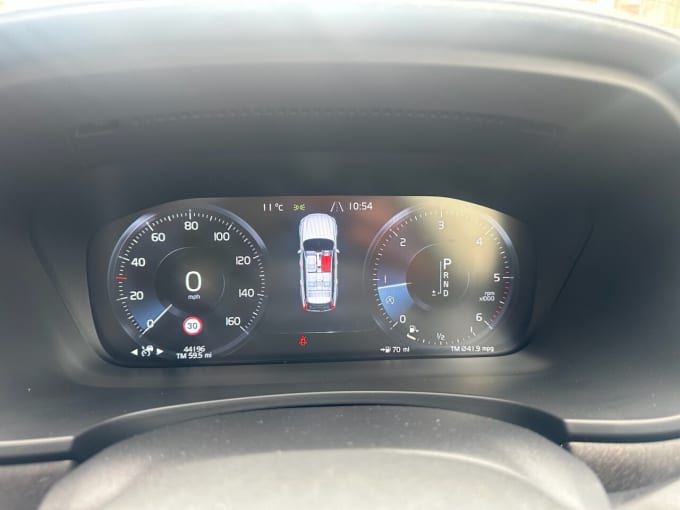 2025 Volvo V90 Cross Country