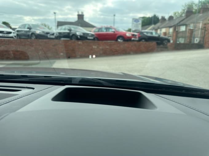 2025 Volvo V90 Cross Country