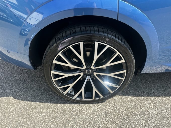 2025 Volvo Xc60