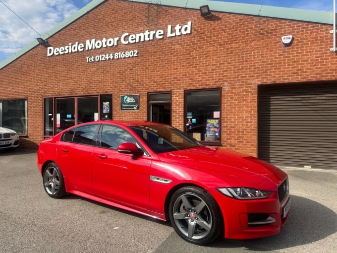 2025 Jaguar Xe