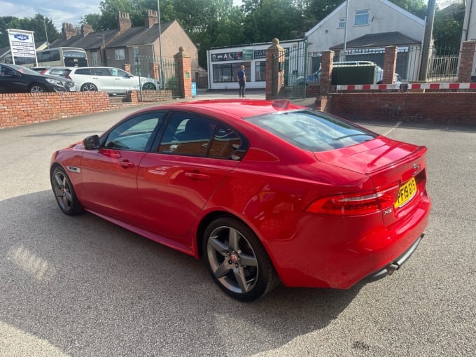 2025 Jaguar Xe