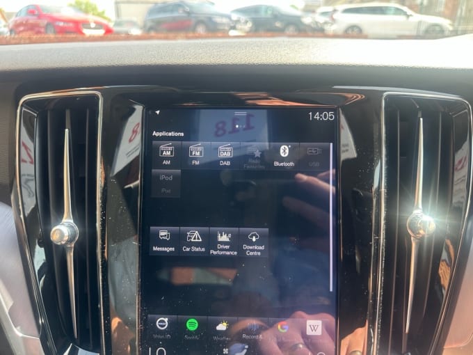 2025 Volvo V60 Cross Country