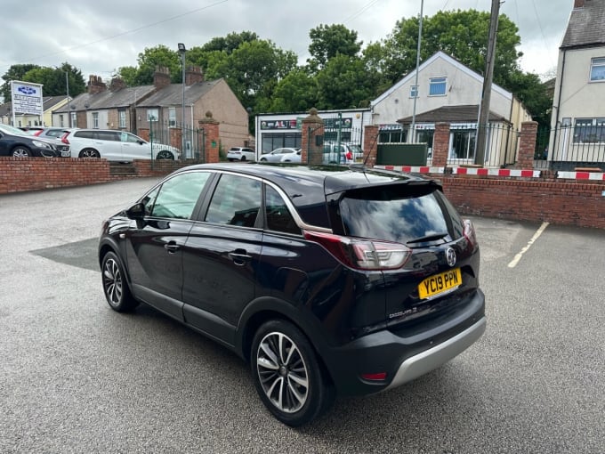 2025 Vauxhall Crossland X