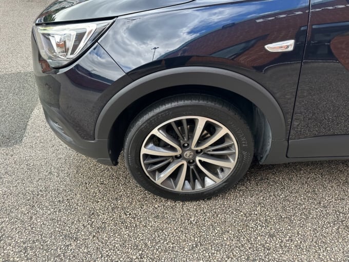 2025 Vauxhall Crossland X