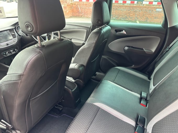 2025 Vauxhall Crossland X