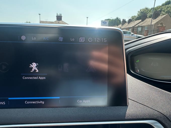 2025 Peugeot 3008