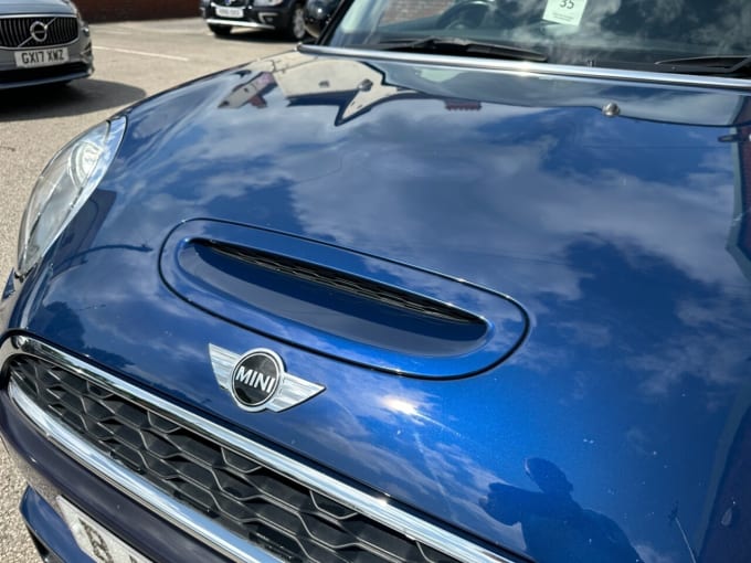 2025 Mini Hatch