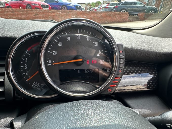2025 Mini Hatch