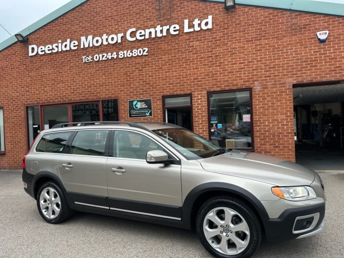 2025 Volvo Xc70