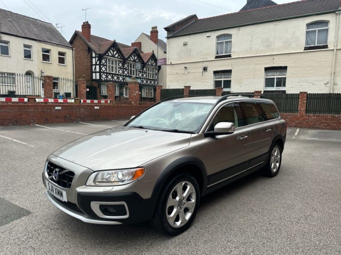 2025 Volvo Xc70