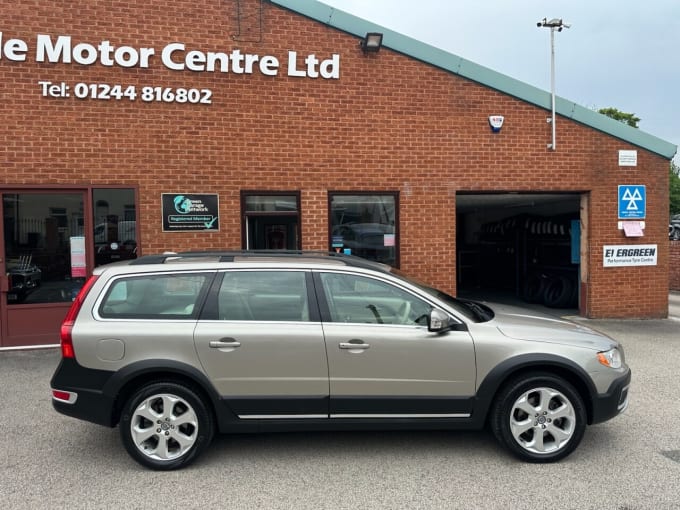 2025 Volvo Xc70