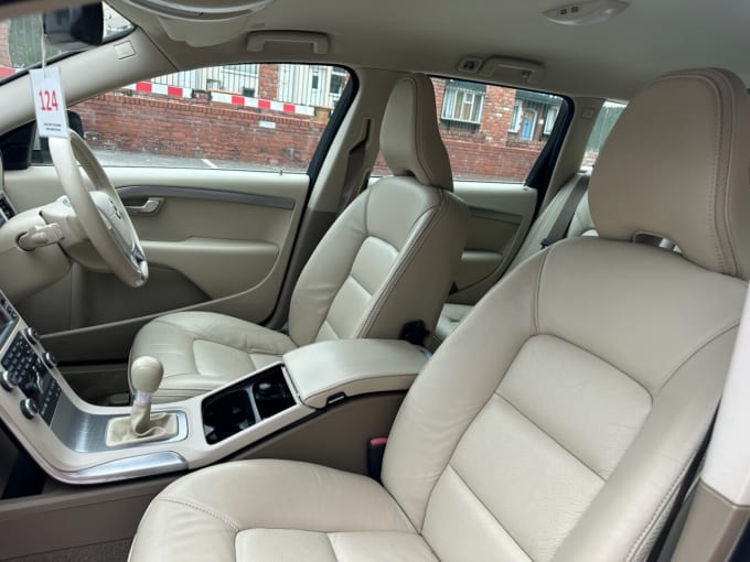 2025 Volvo Xc70