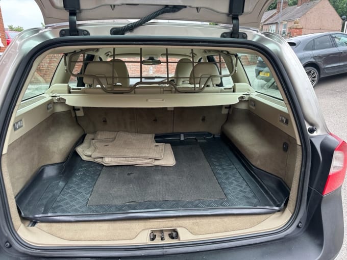 2025 Volvo Xc70
