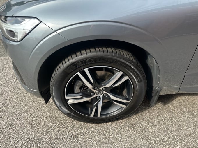 2025 Volvo Xc60