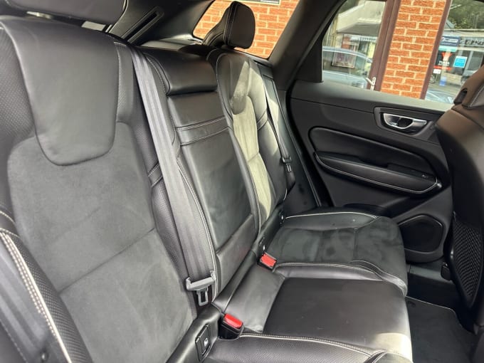 2025 Volvo Xc60
