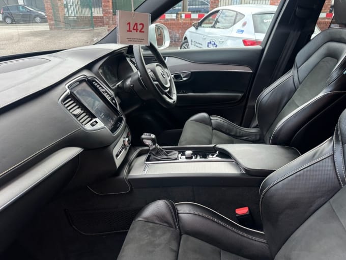 2025 Volvo Xc90