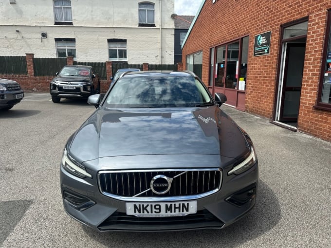 2025 Volvo V60
