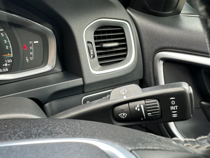2025 Volvo S60
