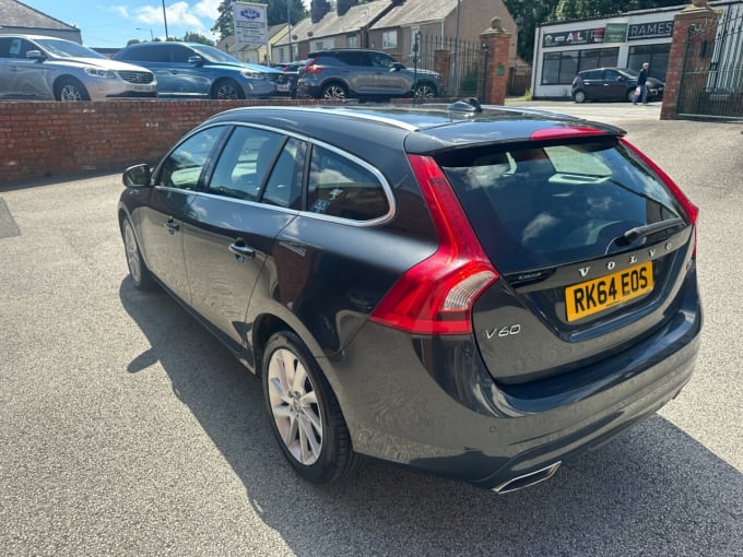 2025 Volvo V60