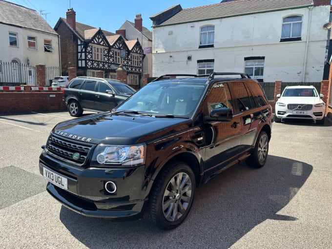 2025 Land Rover Freelander 2