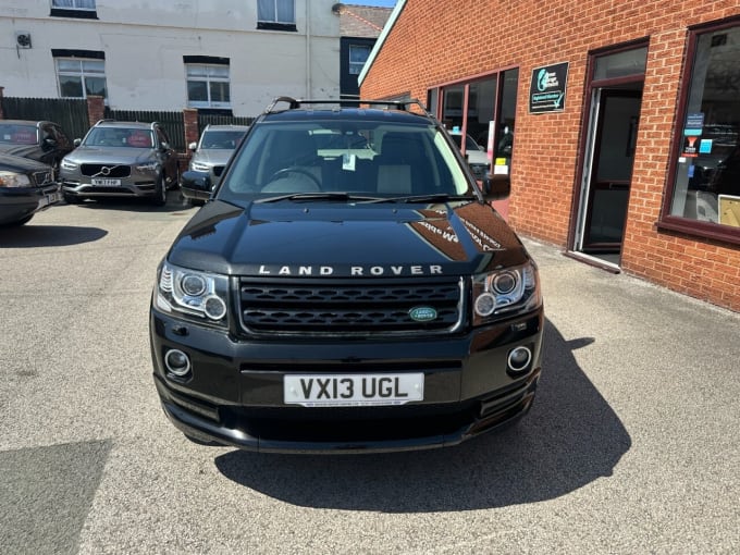 2025 Land Rover Freelander 2