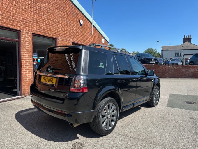 2025 Land Rover Freelander 2