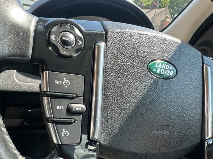 2025 Land Rover Freelander 2