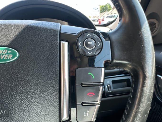 2025 Land Rover Freelander 2