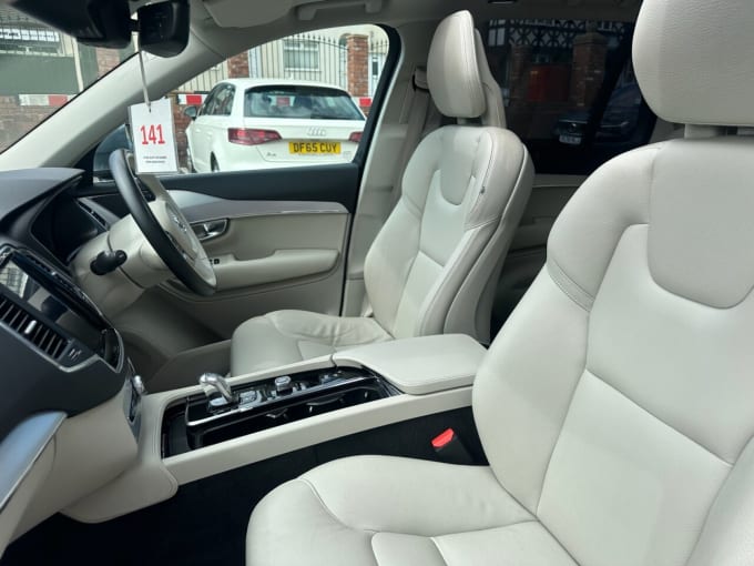 2025 Volvo Xc90