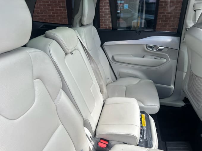 2025 Volvo Xc90