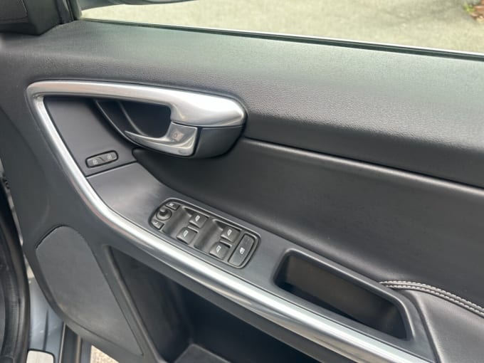 2025 Volvo Xc60