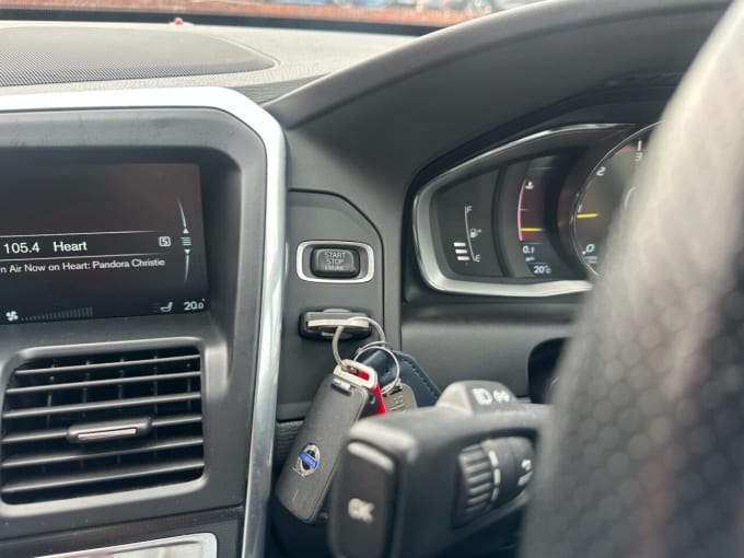 2025 Volvo Xc60