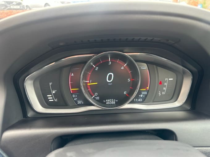 2025 Volvo Xc60