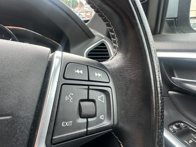 2025 Volvo Xc60