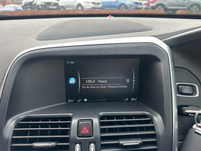 2025 Volvo Xc60