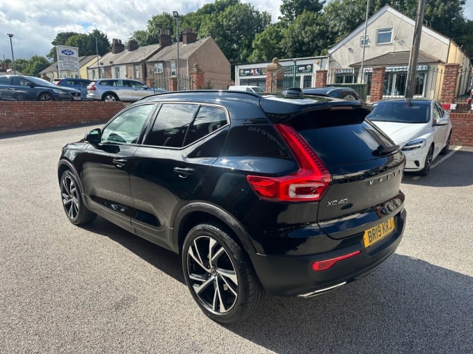 2025 Volvo Xc40