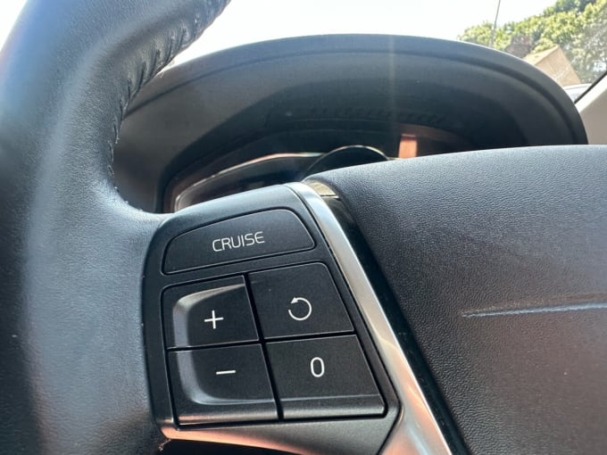 2025 Volvo Xc60