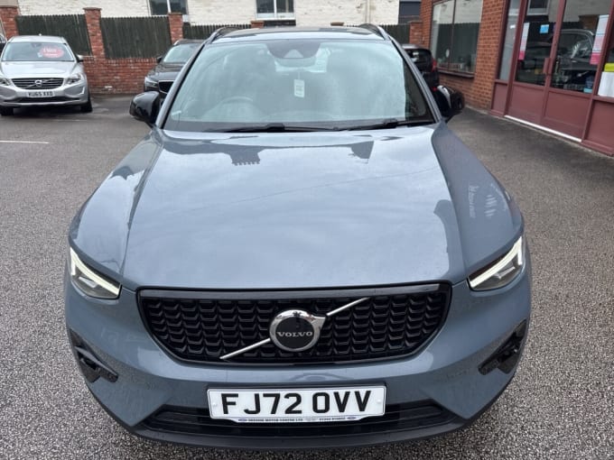 2025 Volvo Xc40