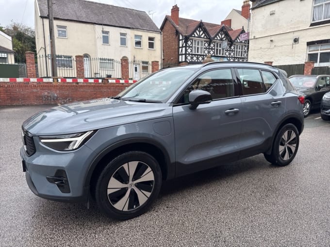 2025 Volvo Xc40