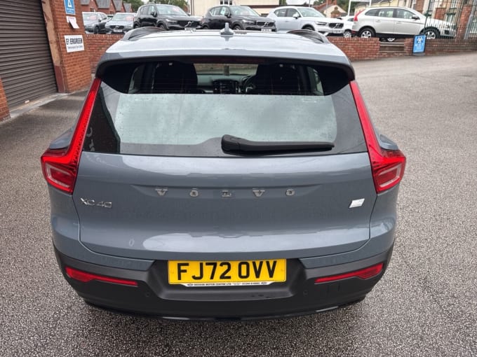 2025 Volvo Xc40