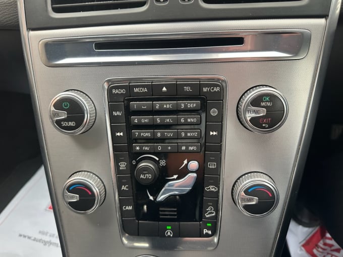 2025 Volvo Xc60
