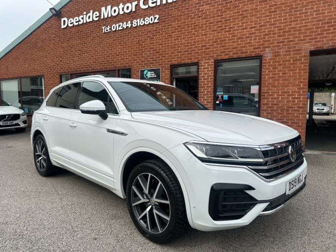 2025 Volkswagen Touareg