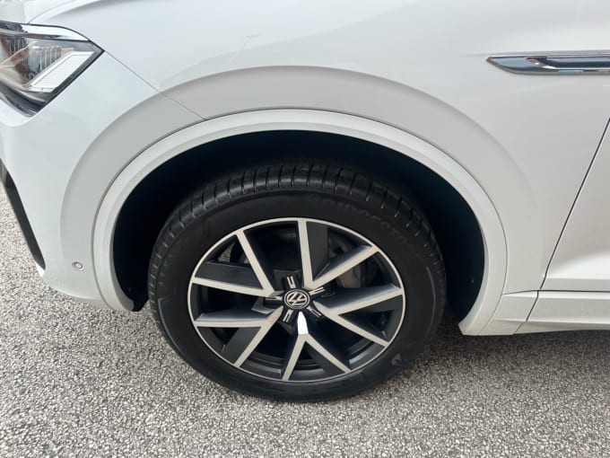 2025 Volkswagen Touareg