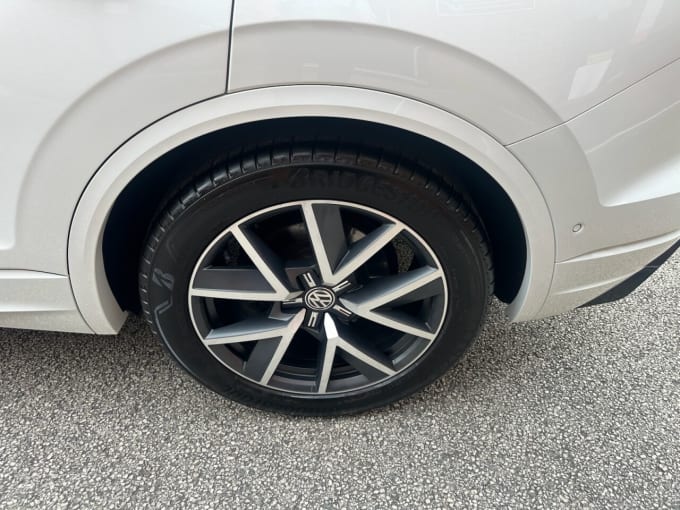 2025 Volkswagen Touareg