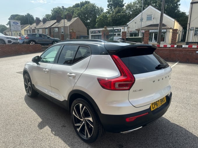 2025 Volvo Xc40