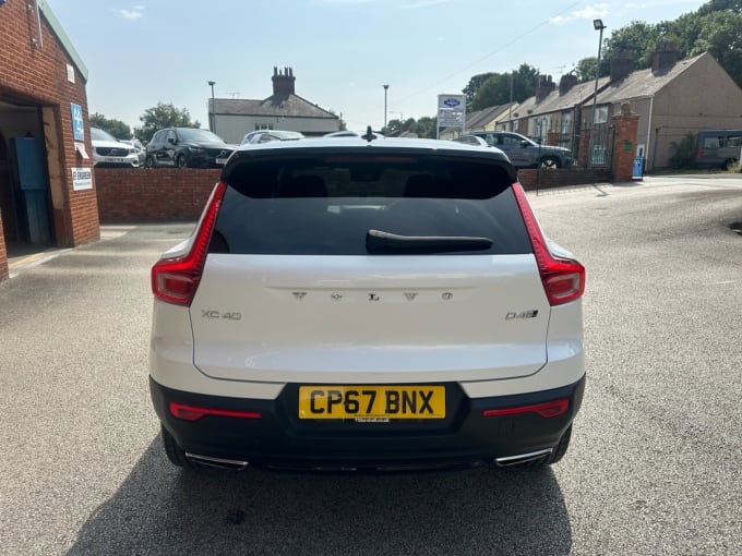 2025 Volvo Xc40