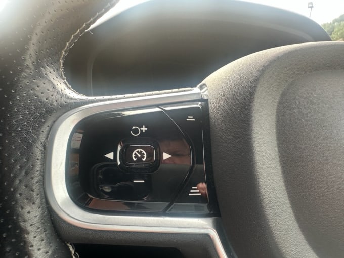 2025 Volvo Xc60